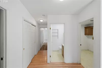 384 N Marple St, Coos Bay, OR 97420 - Photo 20