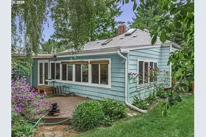 9554 SE Tenino Ct, Portland, OR 97266 - Photo 32