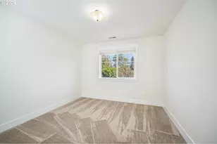 2345 Pioneer Pike, Eugene, OR 97401 - Photo 16