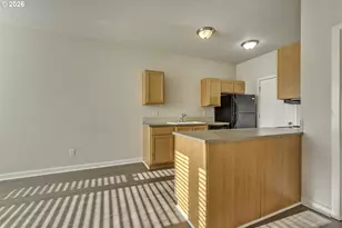 18437 SW Anna Mae Ln, Beaverton, OR 97003 - Photo 8