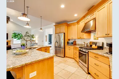 2695 NW Mt Ashland Dr, McMinnville, OR 97128 - Photo 18