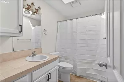 2743 SE 98th Ave #3, Portland, OR 97266 - Photo 14