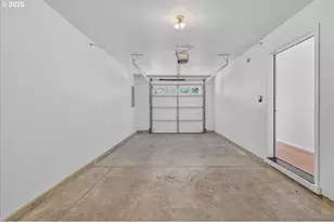 2743 SE 98th Ave, Portland, OR 97266 - Photo 24