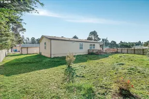 105 Breeze St, Depoe Bay, OR 97341 - Photo 22