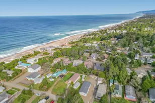 105 Breeze St, Depoe Bay, OR 97341 - Photo 28