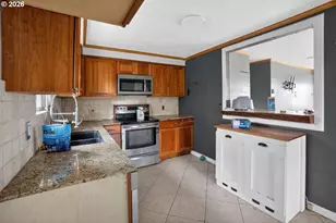 29785 Turner St, Gold Beach, OR 97444 - Photo 12