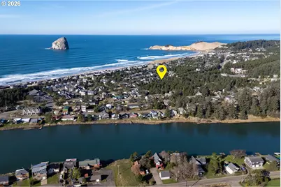 13700 Cape Kiwanda Dr, Pacific City, OR 97135 - Photo 6