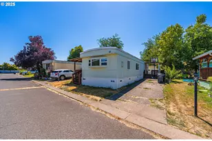 1415 S Bertelsen Rd, Eugene, OR 97402 - Photo 2