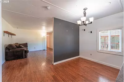 1415 S Bertelsen Rd #152, Eugene, OR 97402 - Photo 6