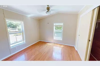 32051 Watson Ln #B, Gold Beach, OR 97444 - Photo 10