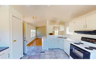 32051 Watson Ln, Gold Beach, OR 97444 - Photo 8