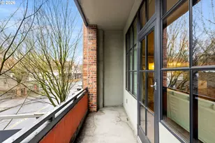408 NW 12th Ave, Portland, OR 97209 - Photo 22