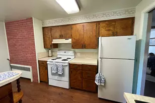 40 Allen Ave, Springfield, OR 97477 - Photo 8