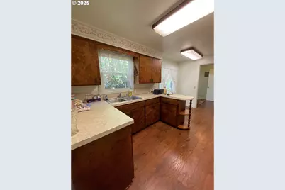 40 Allen Ave, Springfield, OR 97477 - Photo 10