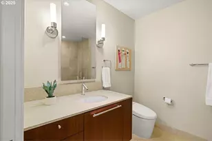 311 NW 12th Ave, Portland, OR 97209 - Photo 20