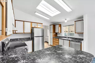 13216 NE 59th St, Vancouver, WA 98682 - Photo 10