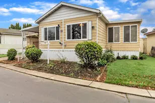 4230 Hazelgreen Rd NE, Salem, OR 97305 - Photo 2