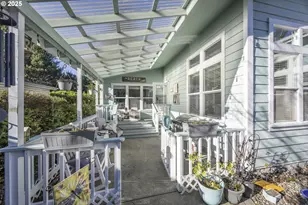 515 Robin Ln, Florence, OR 97439 - Photo 8