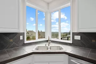 10928 SE Lenore St, Happy Valley, OR 97086 - Photo 12