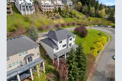 10928 SE Lenore St, Happy Valley, OR 97086 - Photo 42