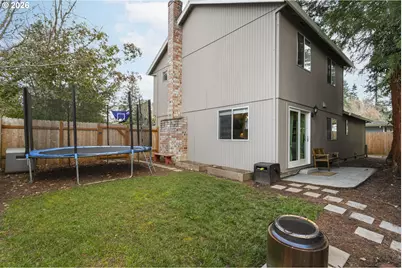 672 SE Alder Ct, Hillsboro, OR 97123 - Photo 28