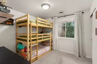 672 SE Alder Ct, Hillsboro, OR 97123 - Photo 20