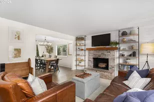 672 SE Alder Ct, Hillsboro, OR 97123 - Photo 6