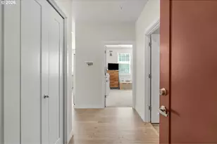 17126 SW Snowdale St, Beaverton, OR 97007 - Photo 6