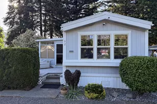 92 Evans St, Carson, WA 98610 - Photo 2