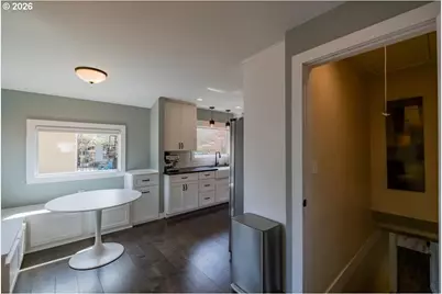 1905 SE Division St, Portland, OR 97202 - Photo 24