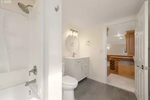 11340 NW Pumpkin Ct, Portland, OR 97229 - Photo 30