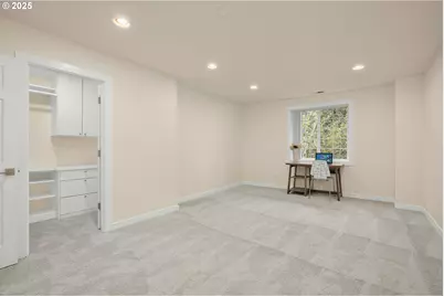 11340 NW Pumpkin Ct, Portland, OR 97229 - Photo 16