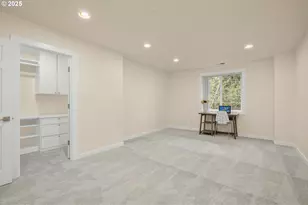 11340 NW Pumpkin Ct, Portland, OR 97229 - Photo 16