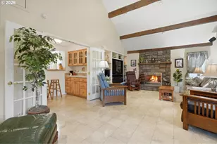210 W 8th St, Lafayette, OR 97127 - Photo 12