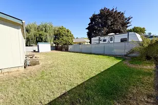 10413 F Ave, Island City, OR 97850 - Photo 16