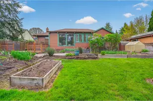 16062 SW Bridle Hills Dr, Beaverton, OR 97007 - Photo 24