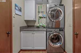 12329 SW 34th Ave, Portland, OR 97219 - Photo 16