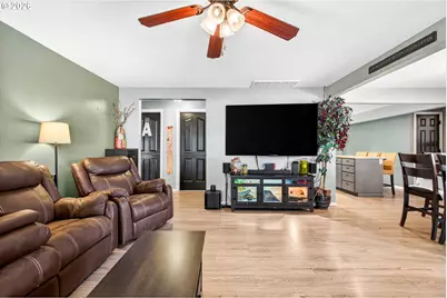 924 7th Ave, Sweet Home, OR 97386 - Photo 32