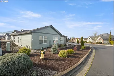 582 Fairway Estates Dr, Sutherlin, OR 97479 - Photo 40
