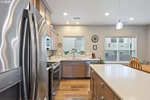 582 Fairway Estates Dr, Sutherlin, OR 97479 - Photo 16