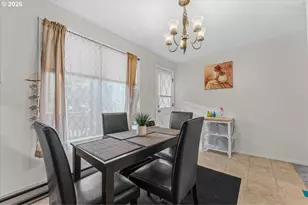 201 SE 176th Pl, Portland, OR 97233 - Photo 16