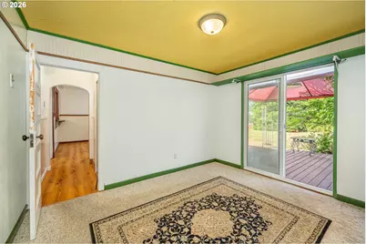 105 S R St, Cottage Grove, OR 97424 - Photo 14
