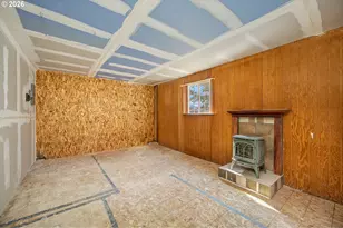 105 S R St, Cottage Grove, OR 97424 - Photo 18