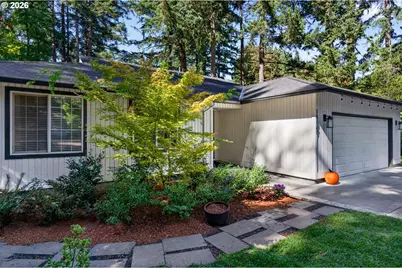 18861 Indian Springs Cir, Lake Oswego, OR 97035 - Photo 12