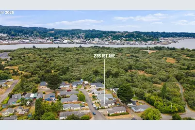 235 1st Ave, Coos Bay, OR 97420 - Photo 38