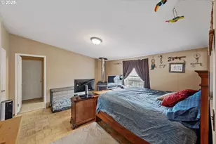 235 1st Ave, Coos Bay, OR 97420 - Photo 18