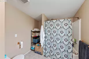 235 1st Ave, Coos Bay, OR 97420 - Photo 16