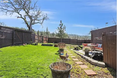 2505 Dry Creek Rd, Mosier, OR 97040 - Photo 30