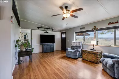 2505 Dry Creek Rd, Mosier, OR 97040 - Photo 6
