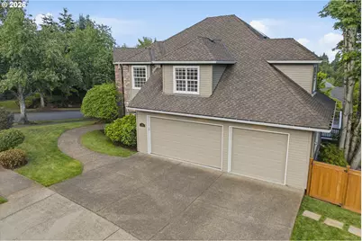 3390 Crescent Dr, West Linn, OR 97068 - Photo 2